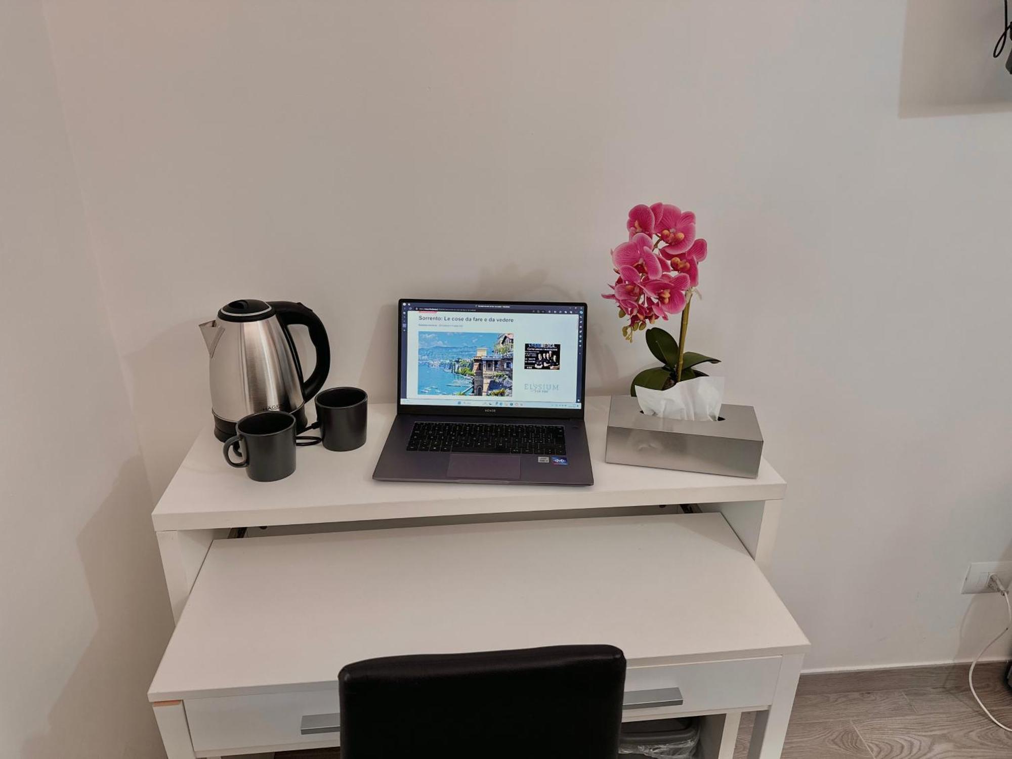 Center Suite Sorrento Baby 2 外观 照片