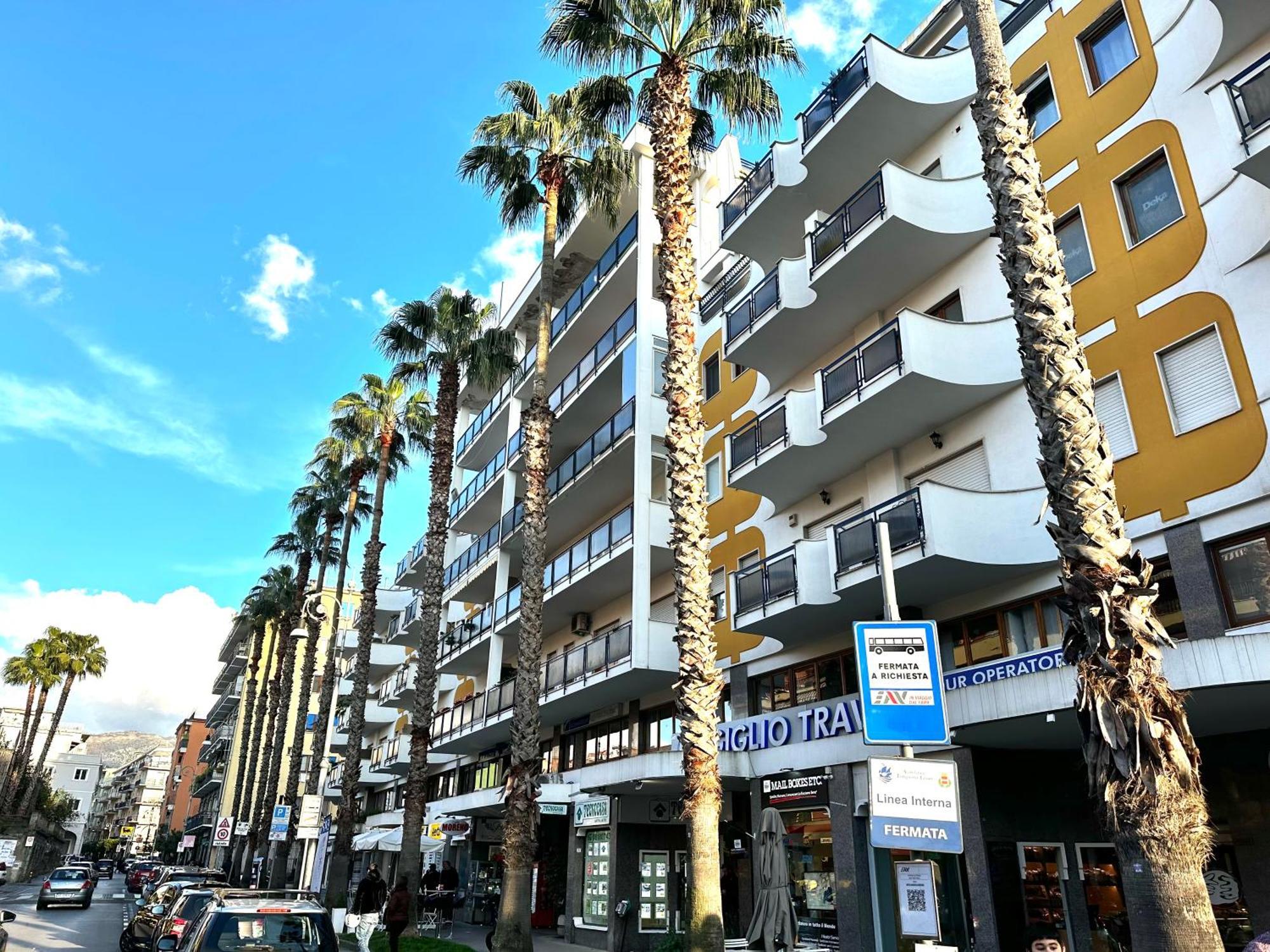 Center Suite Sorrento Baby 2 外观 照片