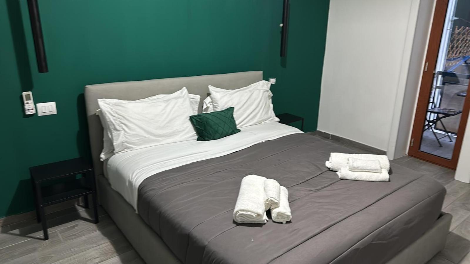 Center Suite Sorrento Baby 2 外观 照片