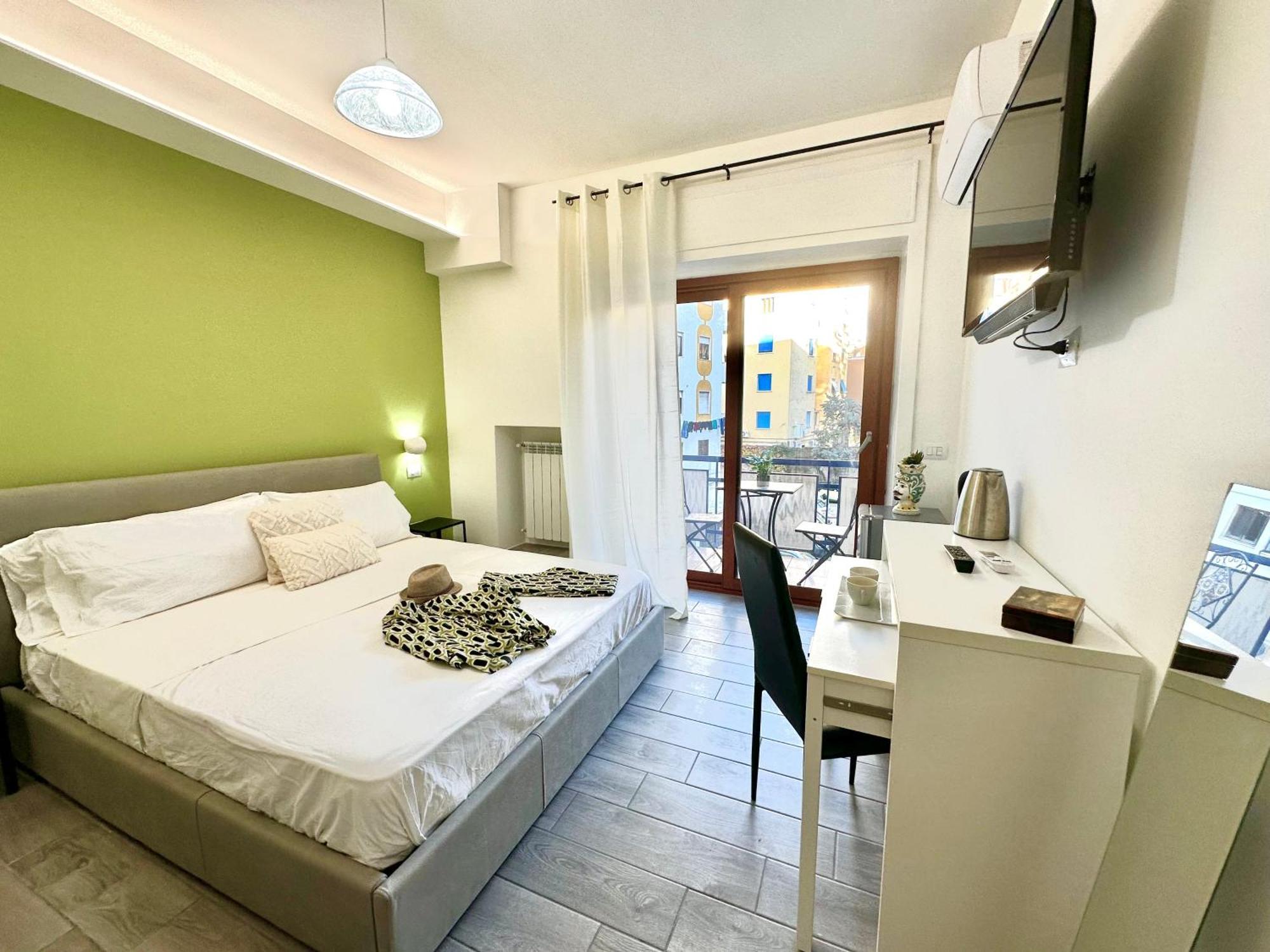 Center Suite Sorrento Baby 2 外观 照片